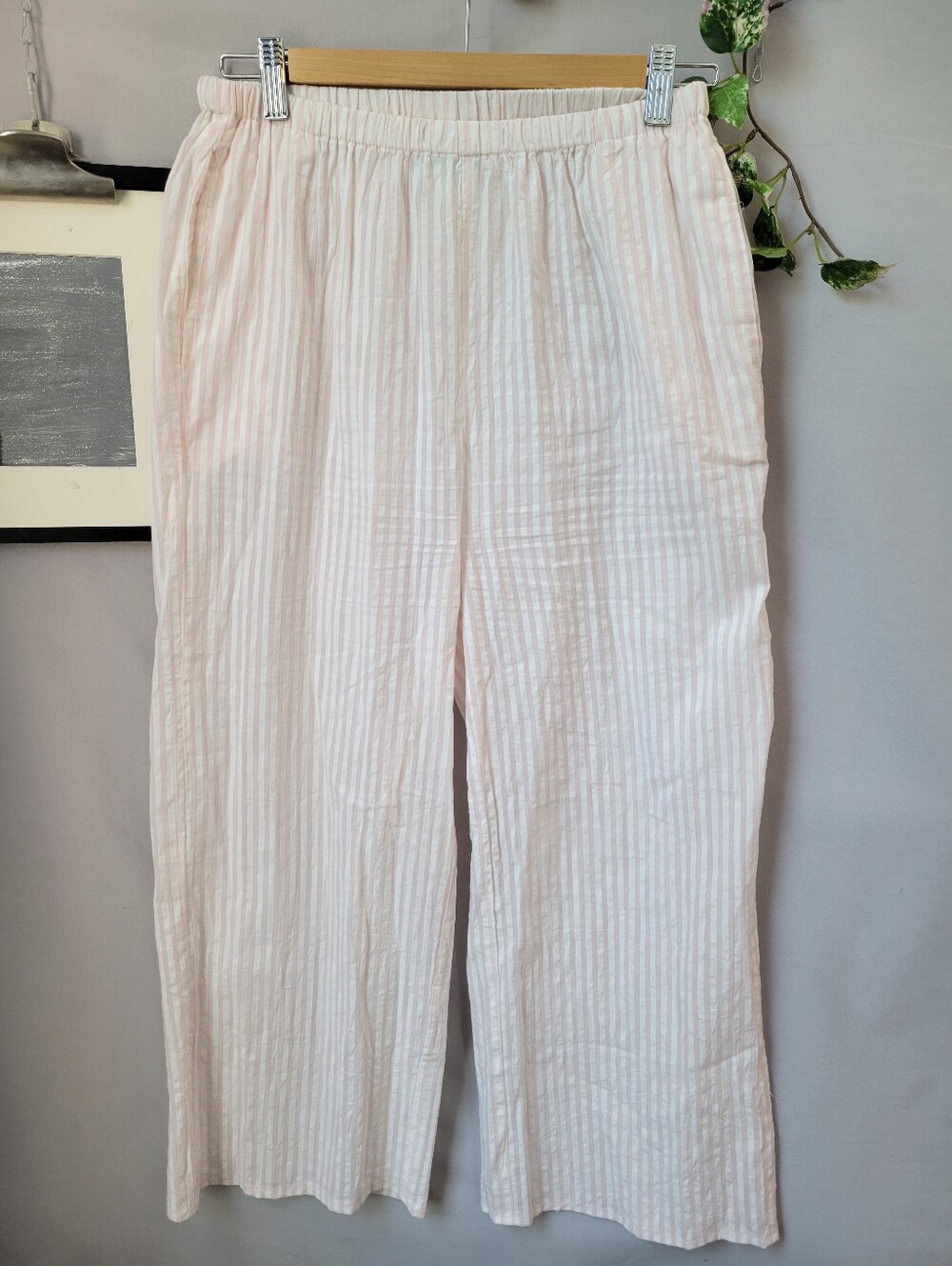 True Destinations Stripe Seersucker Coastal Beach Pant Pink White S
